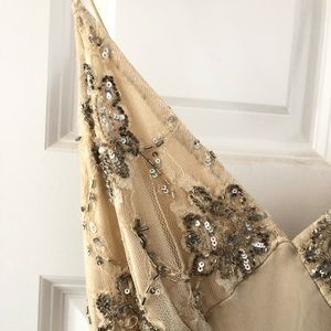 Beige flapper style dress